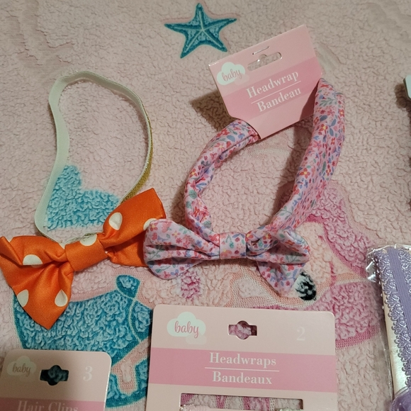 Brand New Assortment of Hairbows - Picture 3 of 4